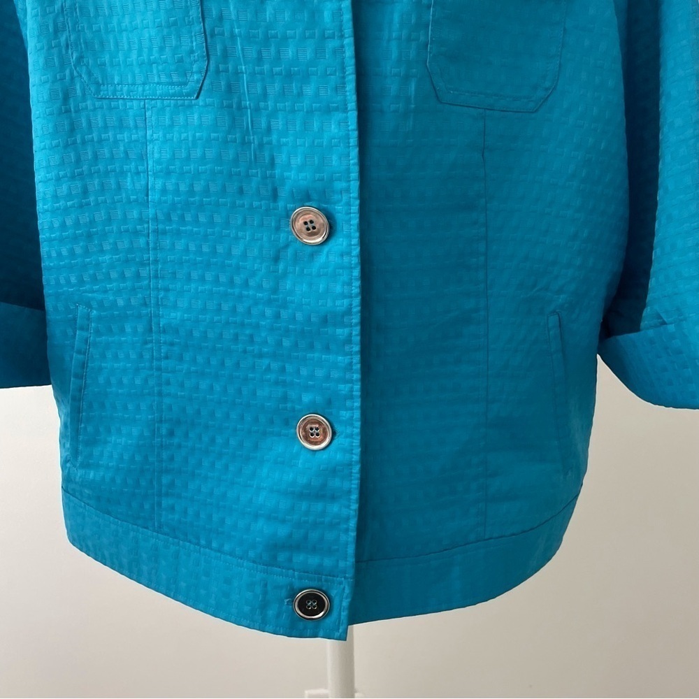 Tanjay Size 18 Blue Textured Button up Jacket, Roll-Tab Sleeves, Four Pockets - Picture 4 of 13